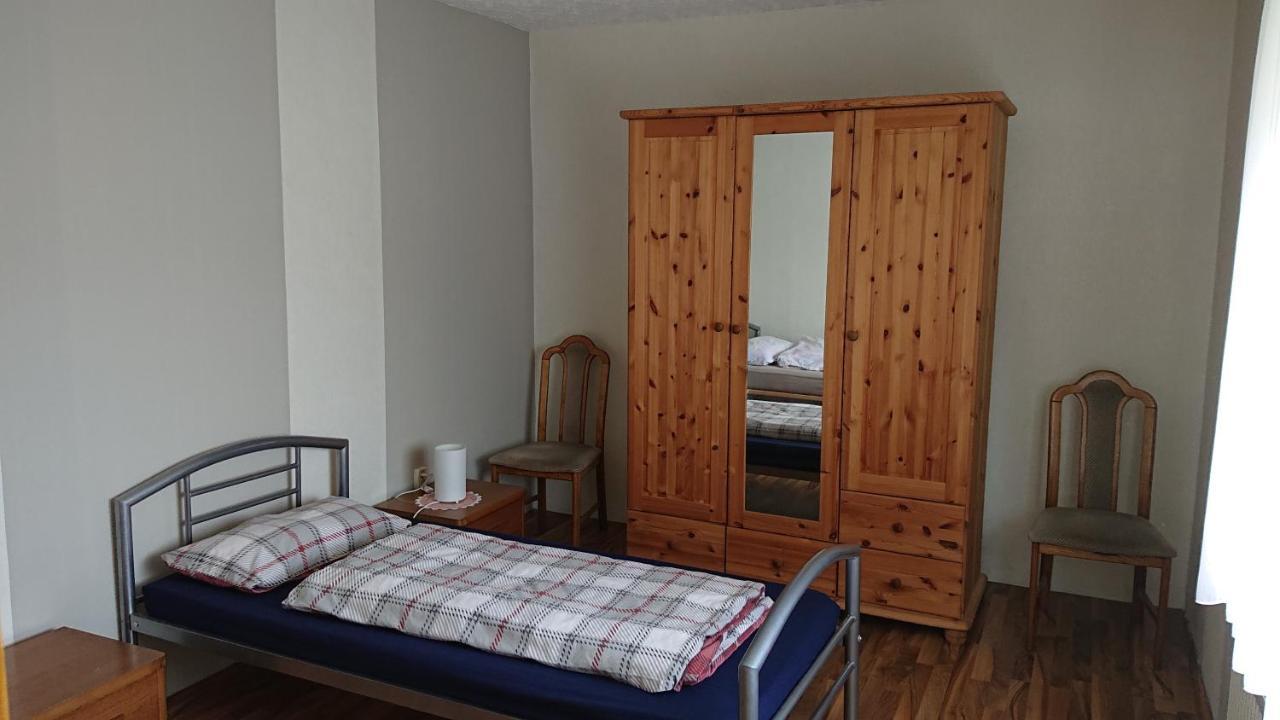 Ferienwohnung Linde - Marburg Biedenkopf Mit 5 Zimmer Und Balkon Frechenhausen Zewnętrze zdjęcie